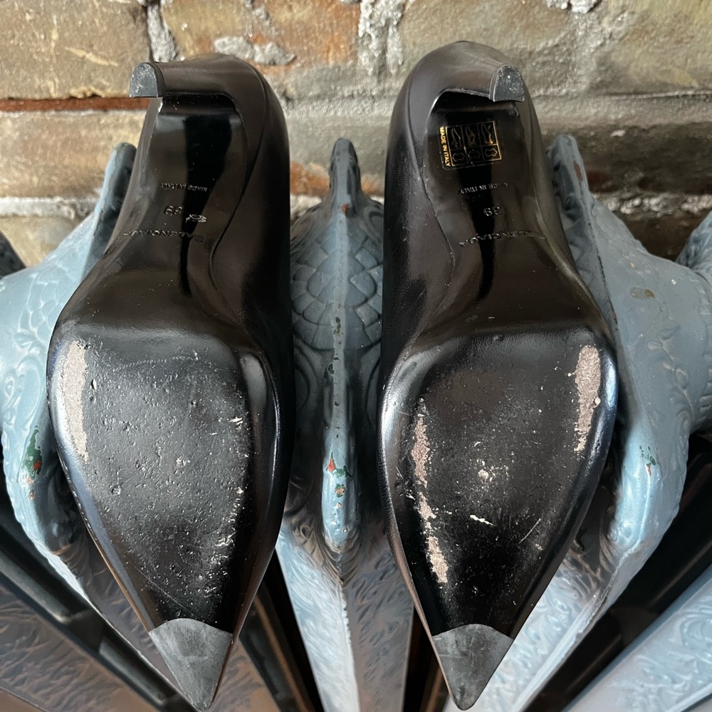 Balenciaga Black Pointed Leather Pumps - Picture 3 of 4